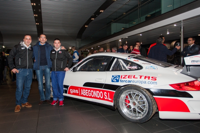 004 presentacion ares racing 17